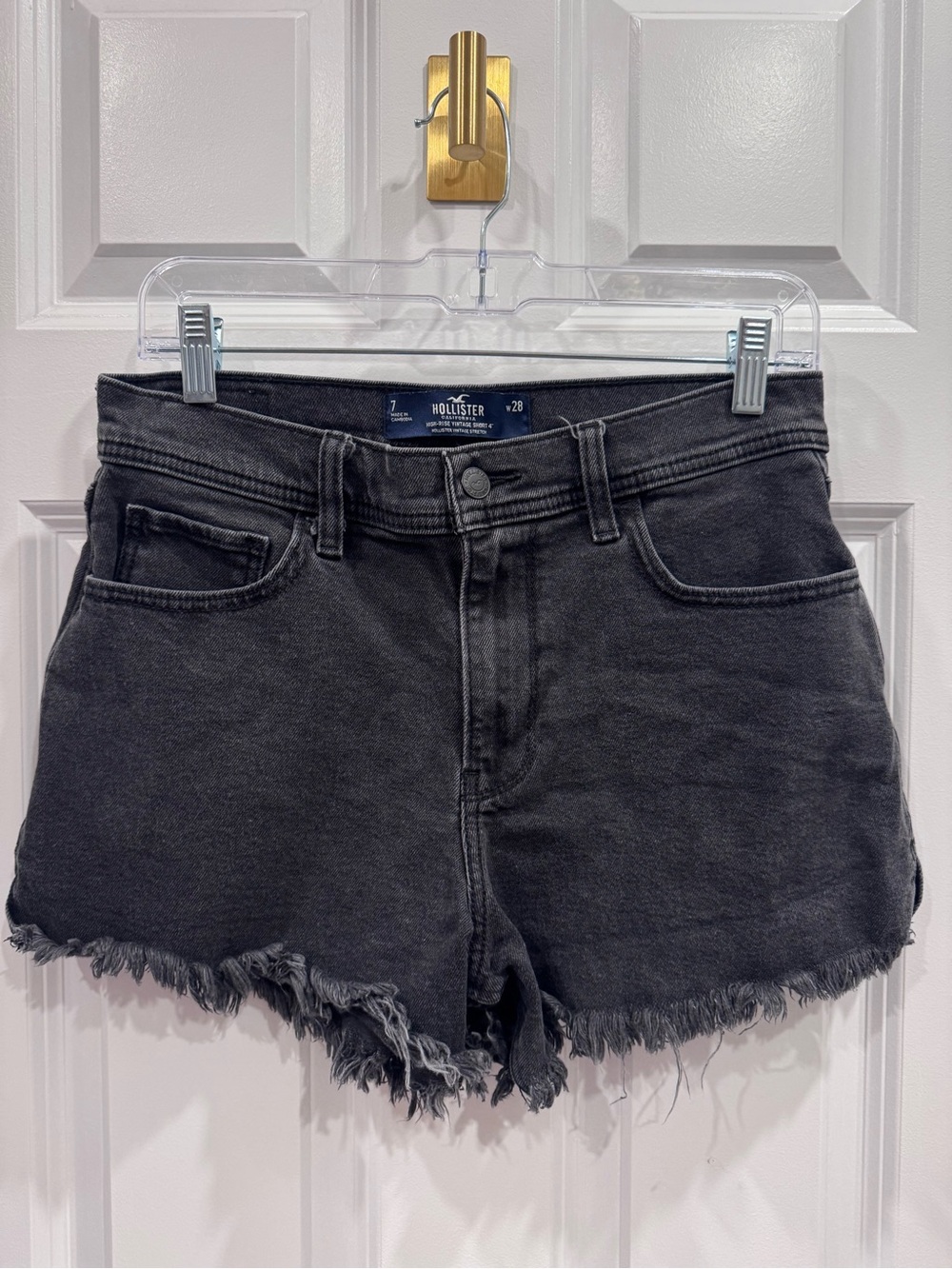 Hollister Black High-Rise Vintage 4” Denim Shorts